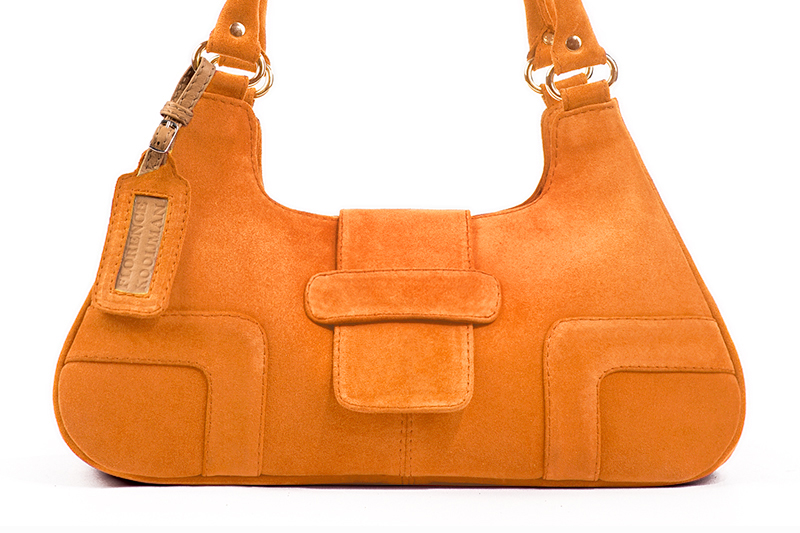 Apricot orange women's dress handbag, matching pumps and belts. Profile view - Florence KOOIJMAN